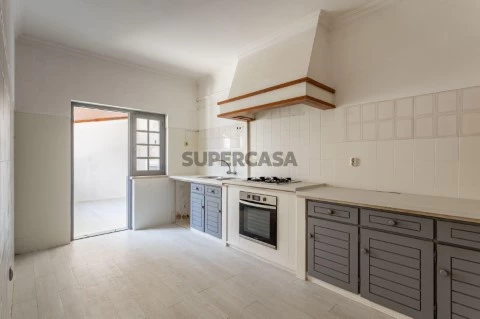 Huis 3 kamers Op Azambuja, Azambuja