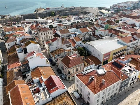 Gebouw Op Peniche, Peniche