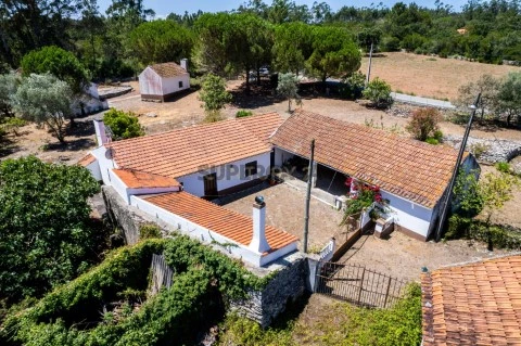 Moradia T5 em Aljubarrota, Alcobaça