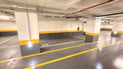 Garagem em Arroios, Lisboa