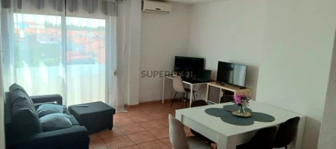 Apartamento T3 em Nossa Senhora da Expectação, Campo Maior
