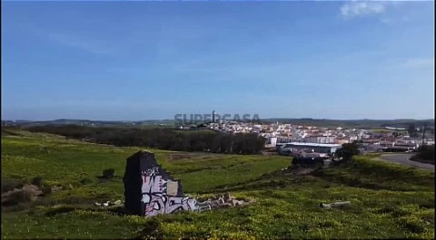 Ruína com terreno na Vila do Bispo