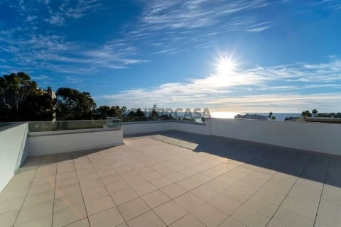 Luxury 3 Bedroom Penthouse with Private Rooftop Terrace and Sea Views - 250m from the Beach