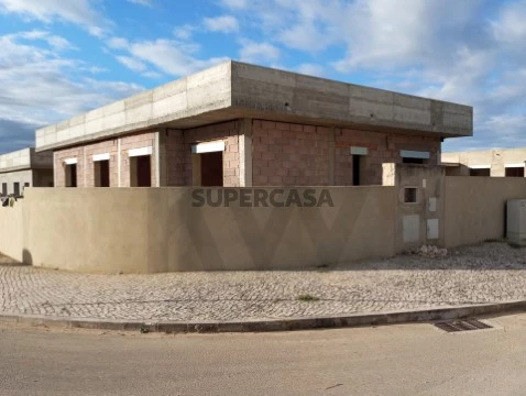 Moradia T4 Térrea em Construção Quinta do Anjo, Palmela