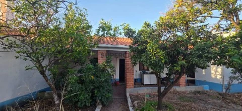 MORADIA T4 C/ TERRENO NO CANO - SOUSEL