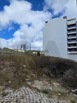 Terreno em Venteira, Amadora