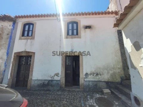 Moradia T4 em Aldeia Galega da Merceana e Aldeia Gavinha, Alenquer