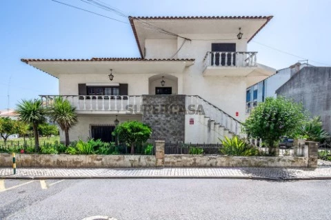 Moradia T7 em Carregado e Cadafais, Alenquer