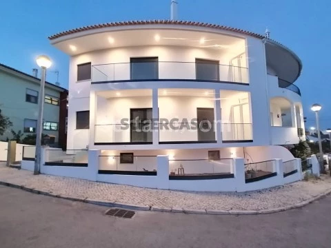 Edificio en Portimão, Portimão