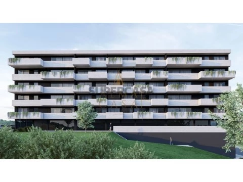 Apartamento T3 na Rua Lameira Ferreira, Valongo, Valongo