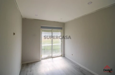 Duplex T4 em Orgens, Viseu