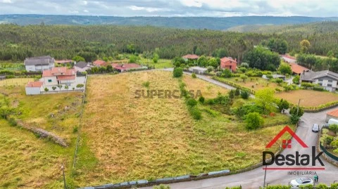 Terreno em Barreiro de Besteiros, Tondela