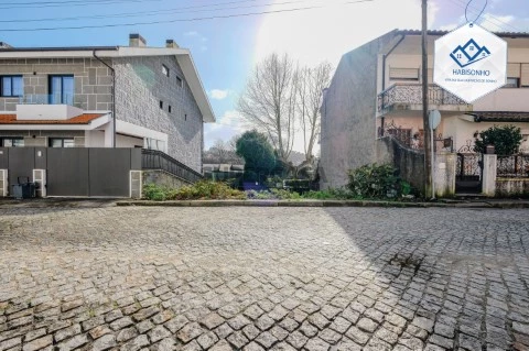 Terreno 231m2 | Fânzeres | Gondomar