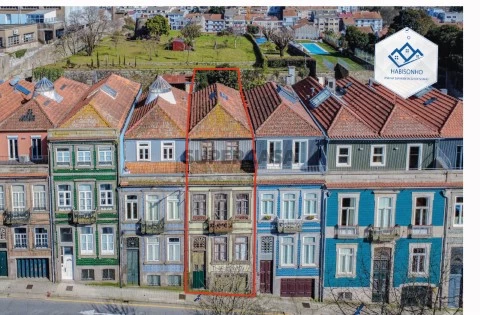 Prédio | Bonfim | Porto