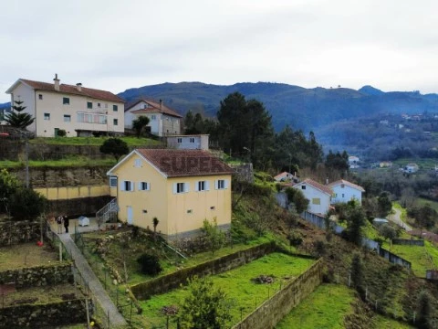 Maison 3 Chambres Duplex au Touvedo (São Lourenço e Salvador), Ponte da Barca