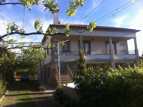 Moradia T5 em Lanheses, Viana do Castelo