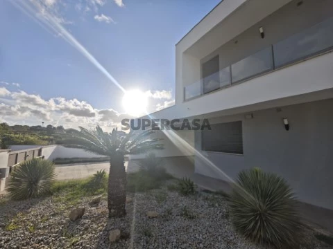 Moradia Geminada T3 em Seara, Ponte de Lima