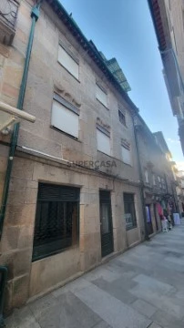 Prédio em Arca e Ponte de Lima, Ponte de Lima