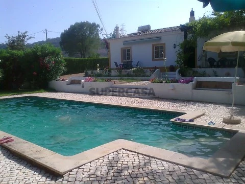 Piscina1