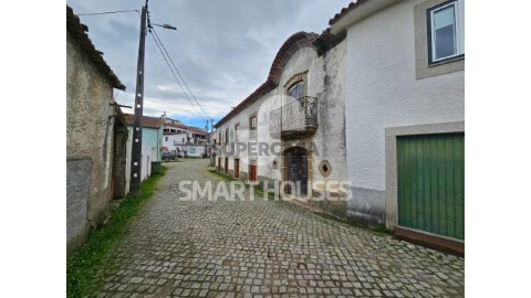 Moradia T4 em Ázere e Covelo, Tábua