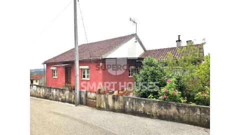 Moradia T4 em São Martinho da Cortiça, Arganil