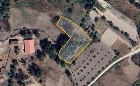 Terreno com 1499m2 na Pastoria, Redondelo, Chaves, Portugal