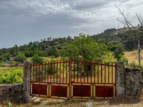 Quinta com 31501m2 para empreendimento turístico em Chaves, Portugal