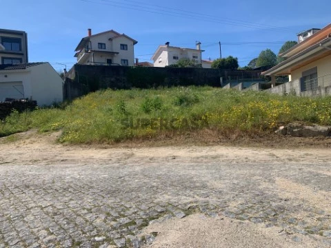 Lote para Construção na Rua Almoserne, Antas, Esposende