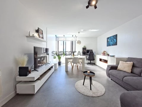 Duplex T2 na Rua 27 de Maio, Marinhas, Esposende
