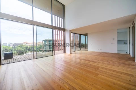 T4 DUPLEX CASCAIS