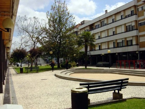 Apartamento T2 com Lugar de Garagem e Arrecadação no Centro de Águeda