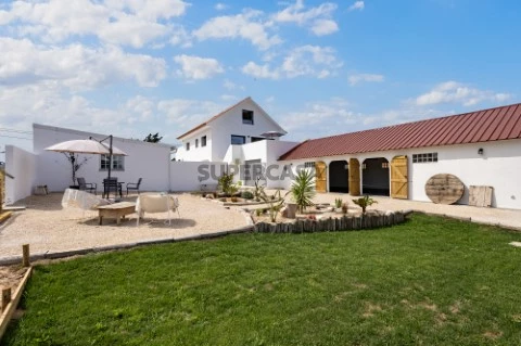Berkshire_Obidos-36