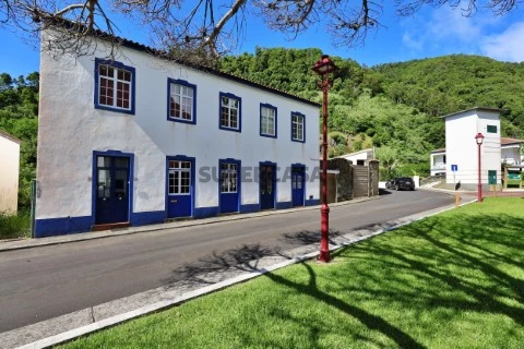 Moradia - Local