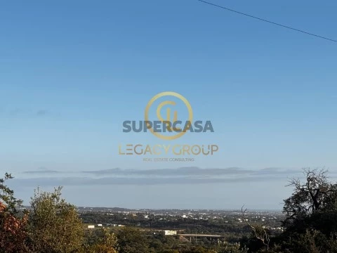 Terreno em Faro (Sé e São Pedro), Faro