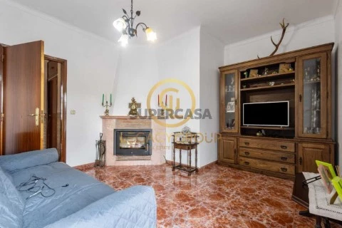 Prédio em Beringel, Beja
