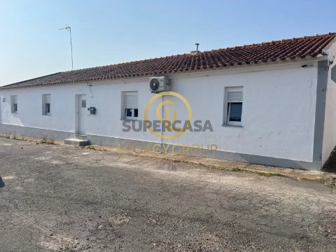 Haus 3 Zimmer auf Castro Verde e Casével, Castro Verde