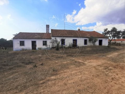 Gebouw Op Alvalade, Santiago do Cacém