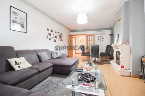 Apartamento T4 em Samouco, Alcochete