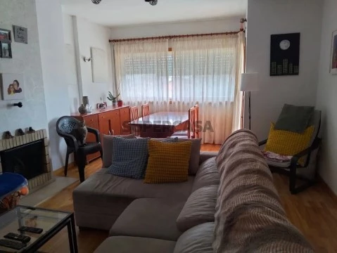Apartamento T2 em Alfena, Valongo