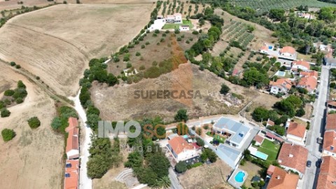 Moradia T3 Achete, Azoia de Baixo e Póvoa de Santarém, Santarém