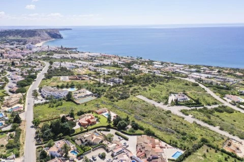 Terreno em Luz, Lagos