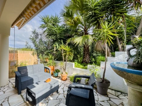 Villa T5 em Odiáxere, Lagos