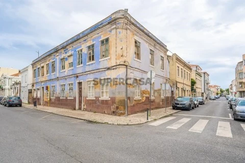 Prédio em União das Freguesias de Setúbal, Setúbal