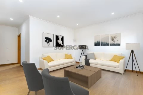 Apartamento T3 em São Sebastião, Setúbal