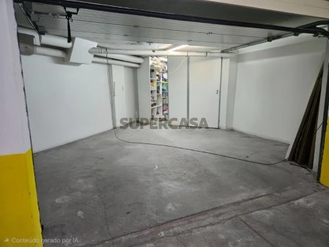 Parqueamento em São Sebastião, Setúbal