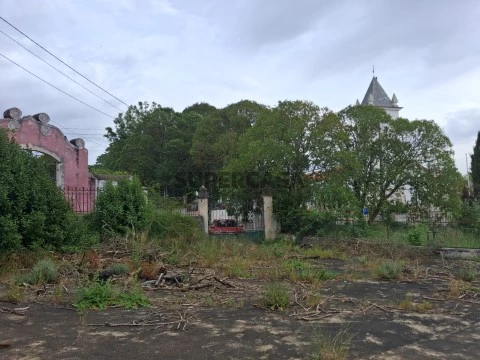 Projeto Imobiliário no Centro de Alcanena 3.640 m² com Elevado Potencial de Construção (22)
