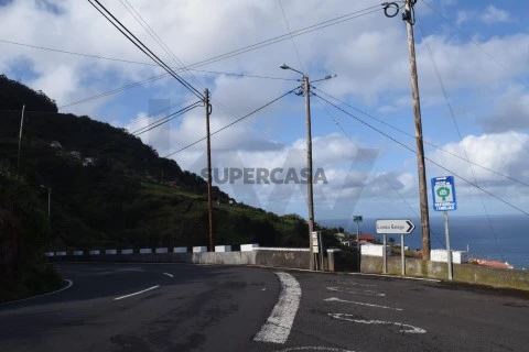 Terreno no Faial, Santana
