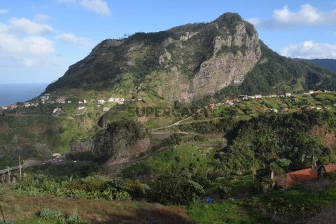 Terreno no Faial, Santana