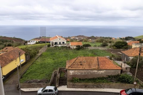 房子 3 卧室 在 Ponta do Pargo, Calheta (Madeira)