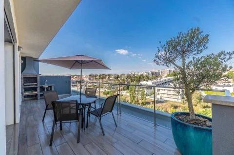 Duplex com terraço! a 5 minutos das praias! Quinta de Santa Teresa!